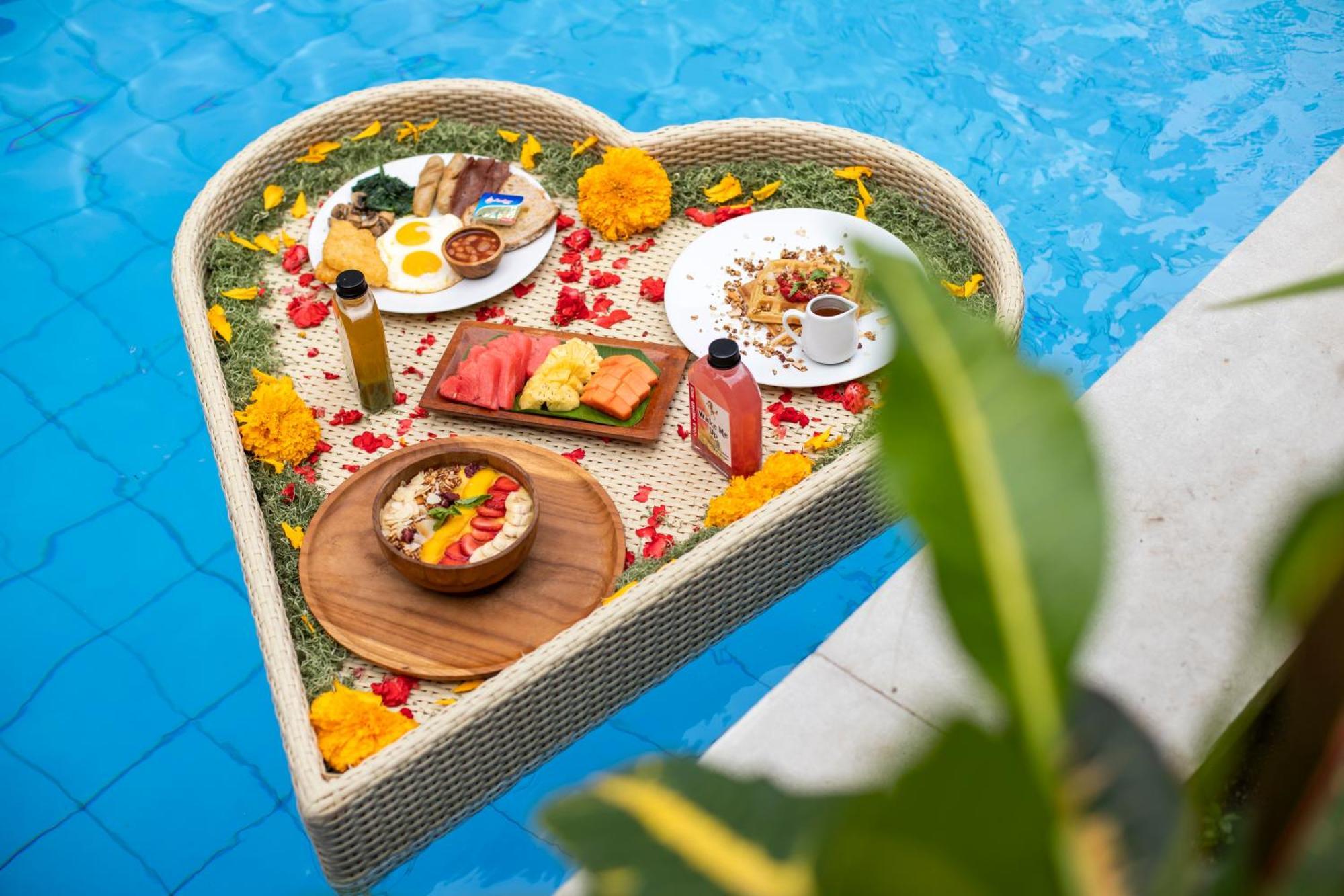 The Luxury Collection, Monaco Blu Villa Семиняк Екстериор снимка